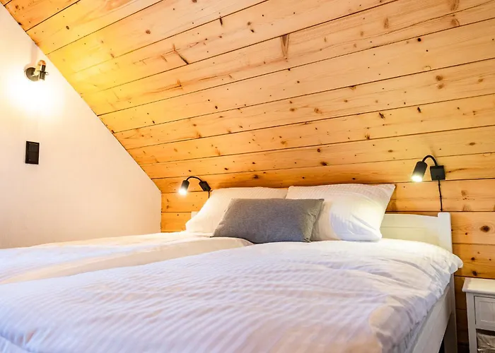 Dom Nad Potokiem Z Sauna בית נופש ליפובה